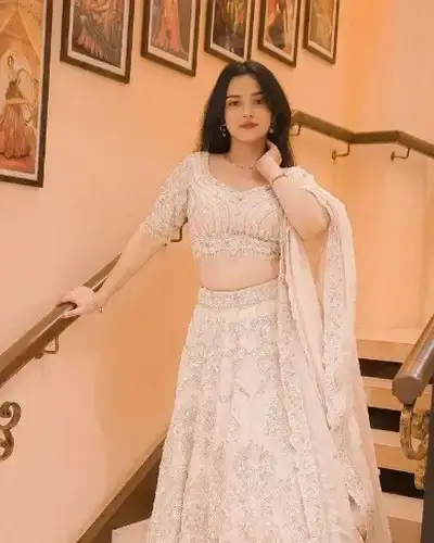 Escort Tuli